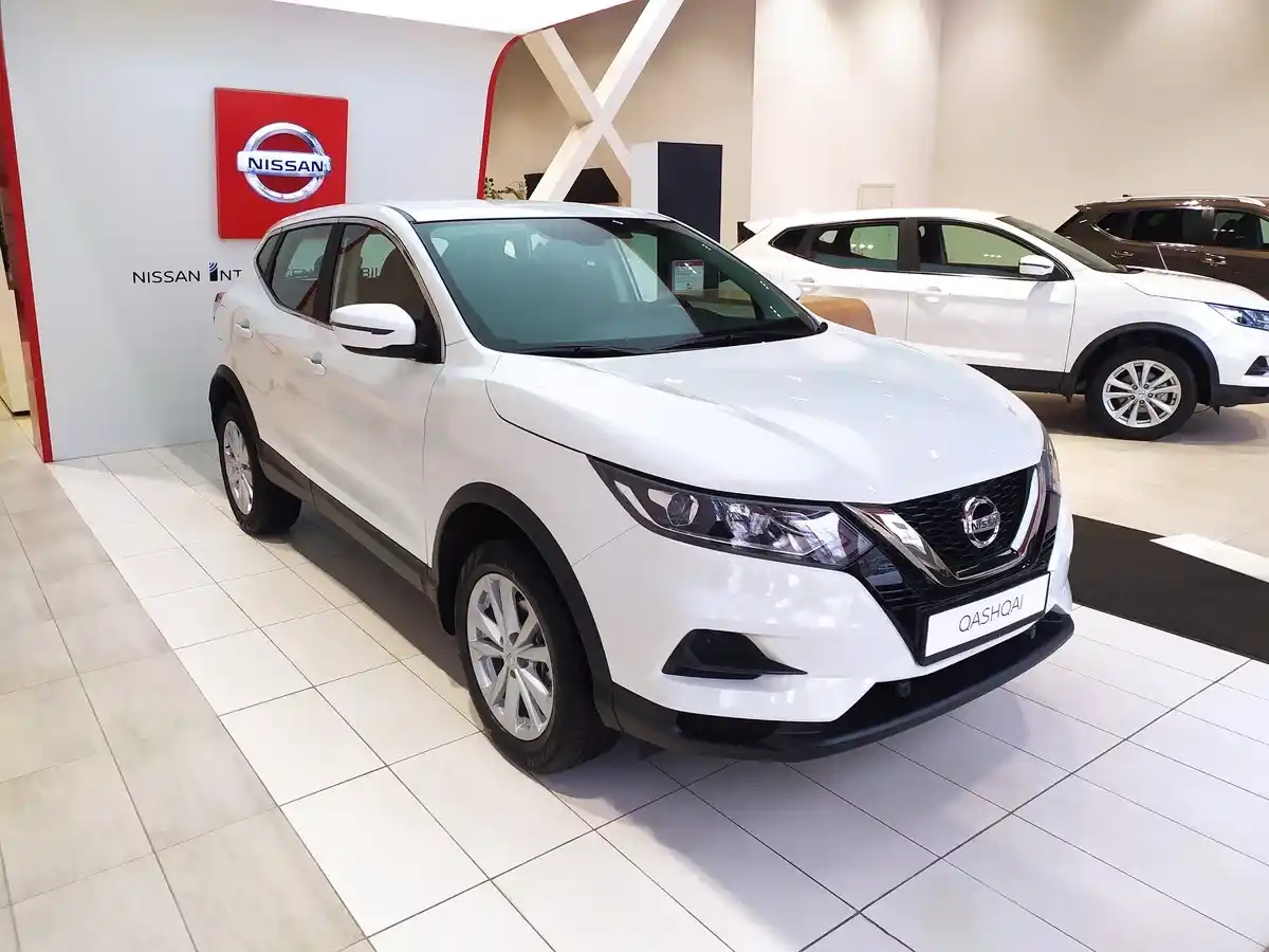 Nissan Qashqai по цене от 2 100 000 рублей